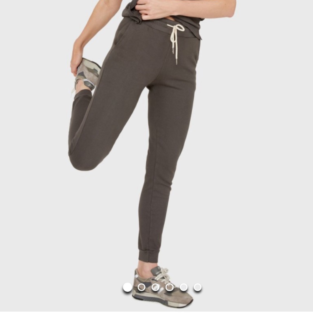MATE THE LABEL - 100% Organic Cotton Joggers - Charcoal/Olive